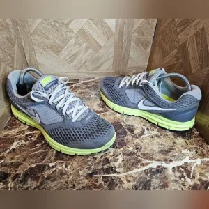 Nike men's Lunarfly 2 running shoes gray size men 8 women 10.   142