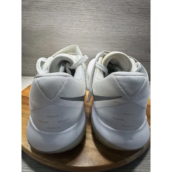Nike Mens Zoom Live 2017 852421-117 White Running Shoes Sneakers Size 13