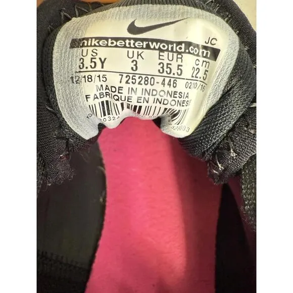 Nike Mercurial Pro IC Kids  Shoes Sz 3.5Y