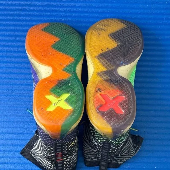 Nike Multicolor High-Top Athletic Shoes
