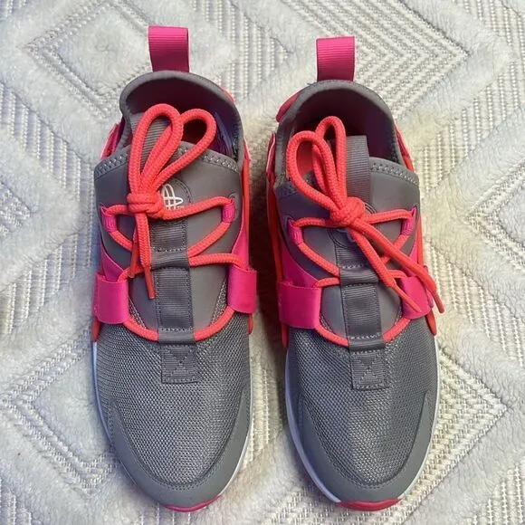 NIKE - Nike Air Huarache City Low