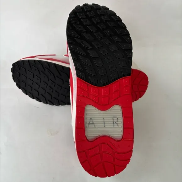 Nike Ohio State Nike Air Max SoloMen's Shoes Size US 9 New