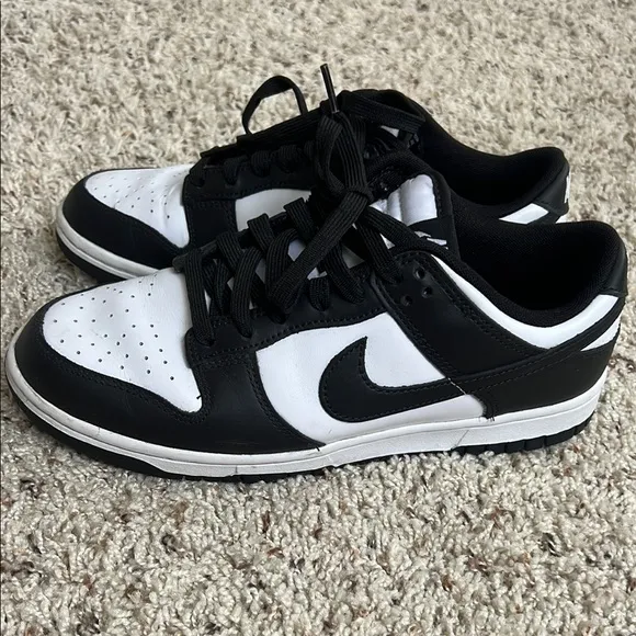 Nike Panda Dunks - Black &amp; White