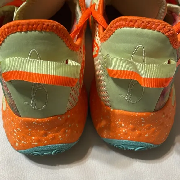 NIKE Paul George Gatorade 4’s ( All Star Game 2020 version)