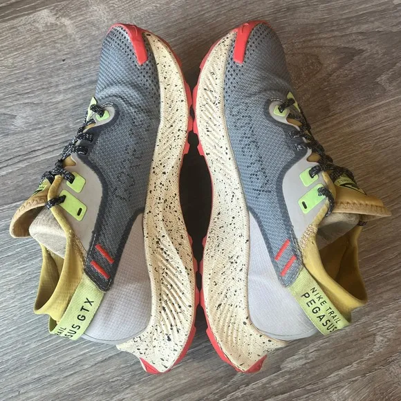 Nike Pegasus Trail 2 GTX Waterproof Trail Running Shoes Smoke Gray Women 7 EU 38
