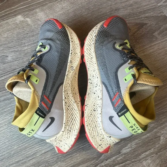 Nike Pegasus Trail 2 GTX Waterproof Trail Running Shoes Smoke Gray Women 7 EU 38