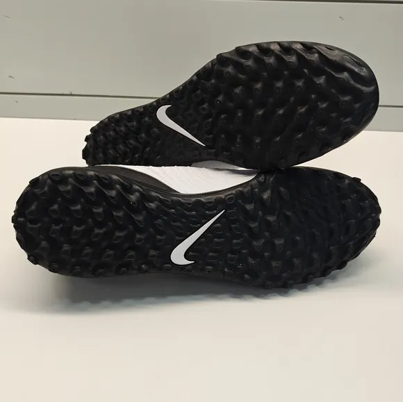 Nike Phantom GX 2 Academy TF Made Ready Pack White Black Gold Soccer Shoes 11.5