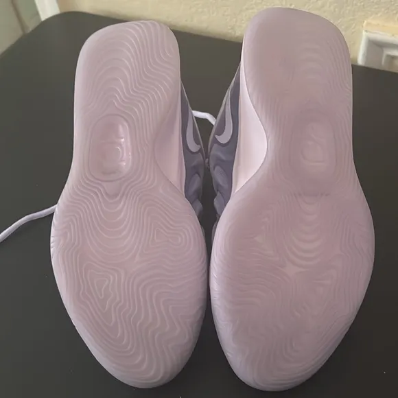 Nike Purple Sneakers High-Top Athletic