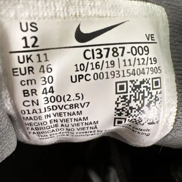 Nike Quest 2 Mens Size 12 Running Shoes Gray Low Top Sneakers CI3787-009