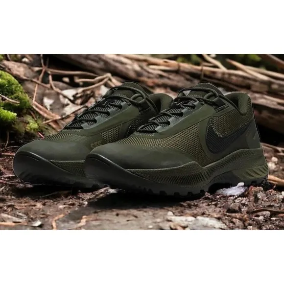 NIKE React SFS Carbon Low CZ7399 Green Military Tactical Shoes Mens 11 NEW