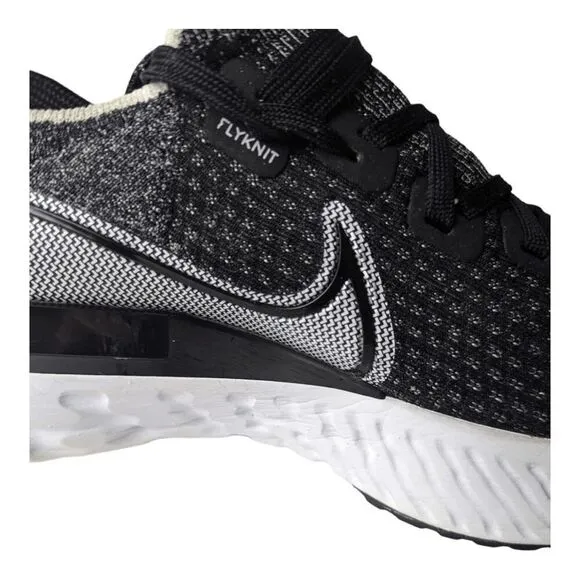 NIKE React Infinity Run FK 'Black White' Running Shoes Size 10