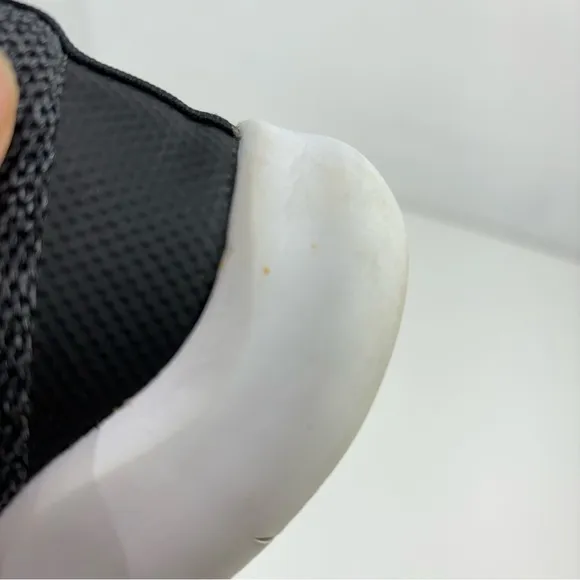 NIKE Revolution 3 Women's Running Shoes 9 Black with Knit Upper