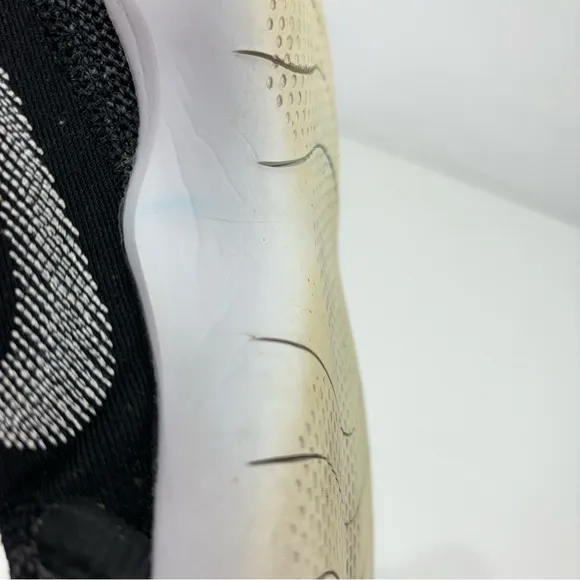 NIKE Revolution 3 Women's Running Shoes 9 Black with Knit Upper