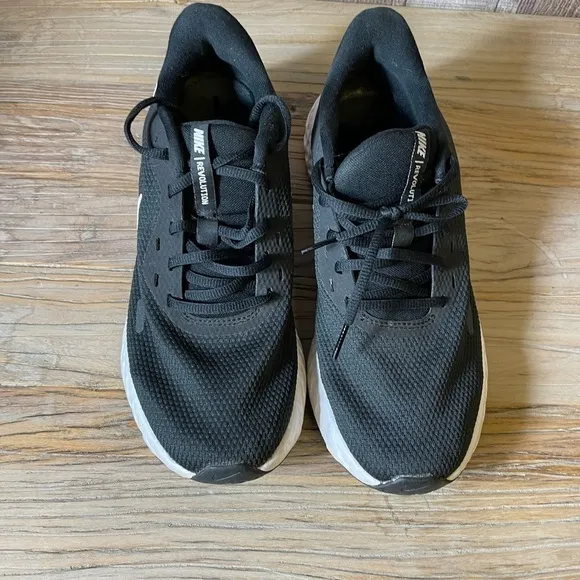 Nike Revolution 5 Anthracite Running Shoes