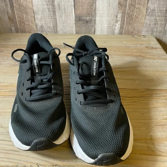 Nike Revolution 5 Anthracite Running Shoes