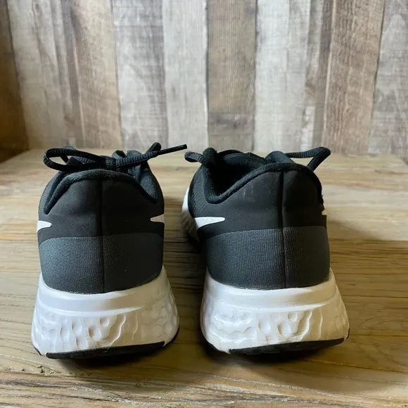 Nike Revolution 5 Anthracite Running Shoes