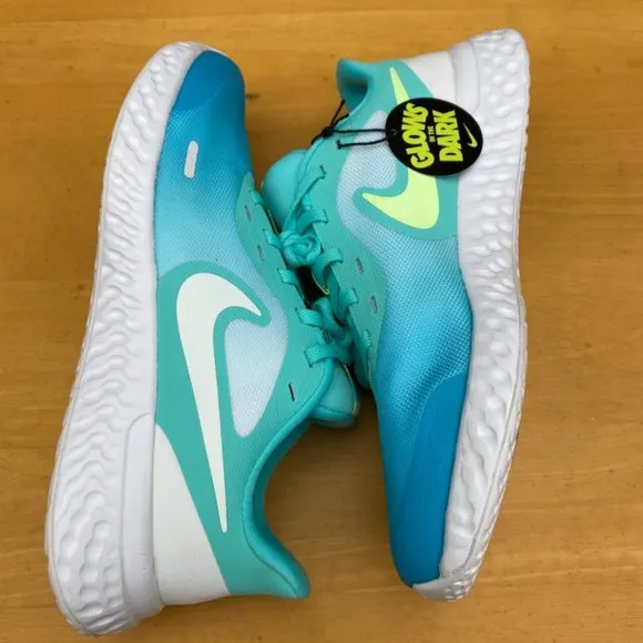 Nike Revolution 5 D2N CW1410-300 Sneakers Shoes