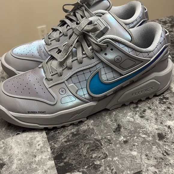 Nike RTFKT dunk genesis
