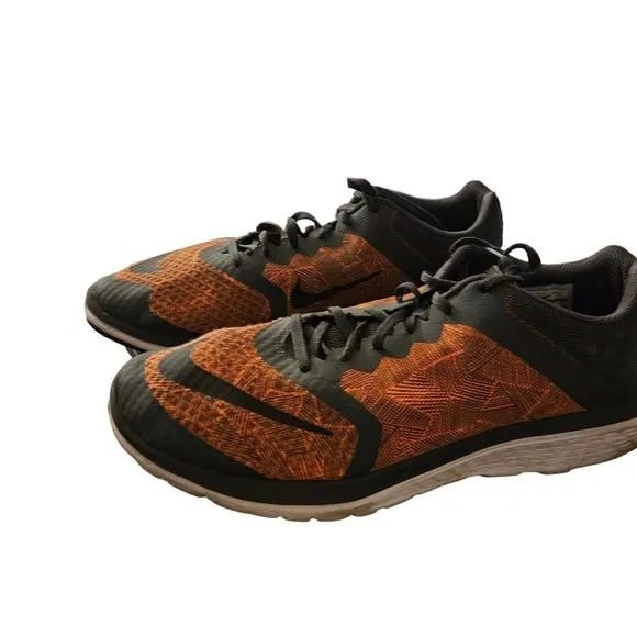 Nike Running Shoes - SZ 13 - Orange &amp; Black   Novelty SPcks