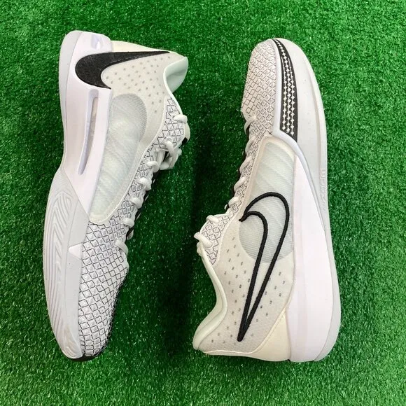 Nike Sabrina 1 Low Womens Basketball Shoes Black FQ3381-103 VNDS Sz 13