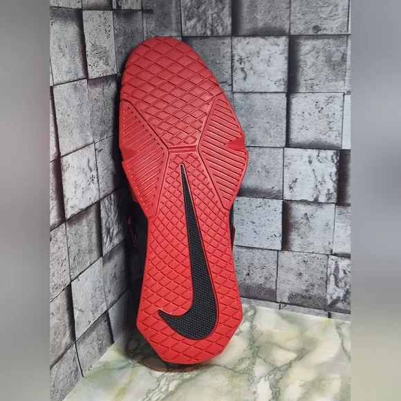 Nike Savaleos V02 Black Red White Weightlifting Shoes Size 9