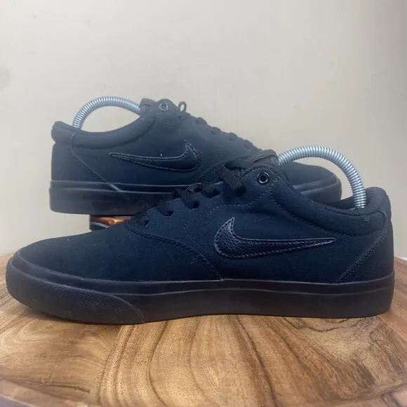 Nike SB Chron 2 Triple Black Mens Black Size 8.5 Low Top Shoes