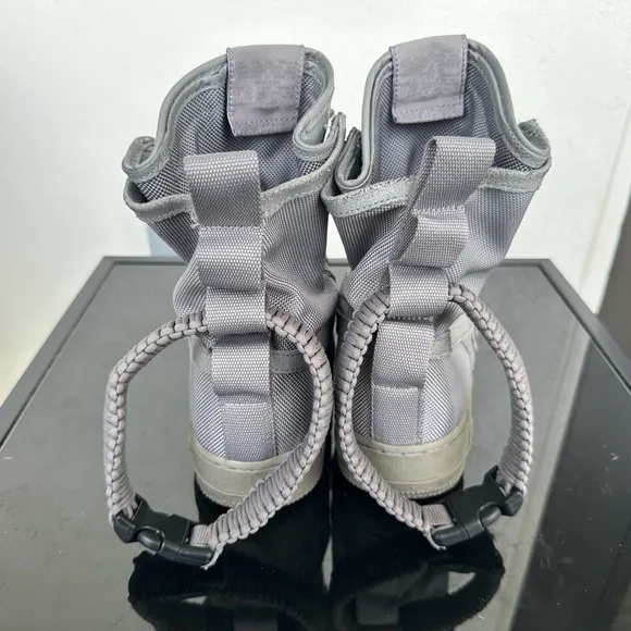 Nike SF Air Force, Men's Gray High-Top Sneakers