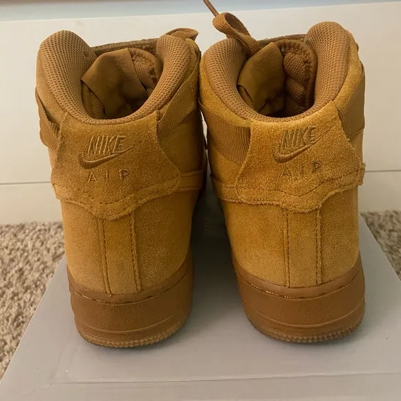 Nike Shoes| Air Force 1 High | Color: Wheat | Size 6.5 Y - Big Kids