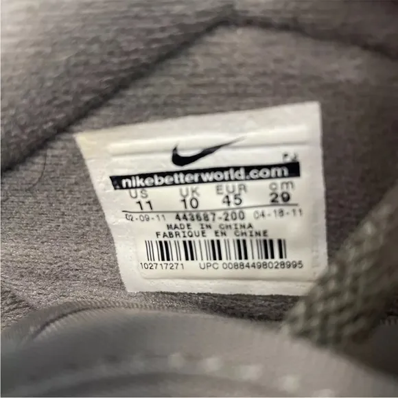 NIKE Shoes Mens 11 Brown Gray Low Top Y2k 2011 Athletic Sneakers 11 443687-200