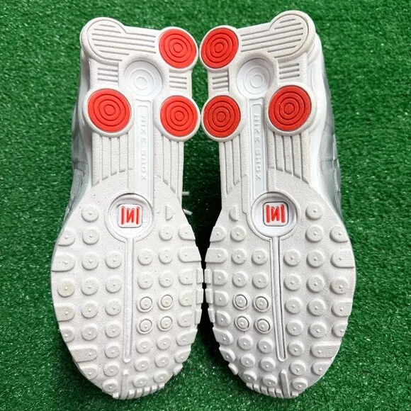 Nike Shox R4 Low Womens Shoes White AR3565-101 VNDS Sz 8.5