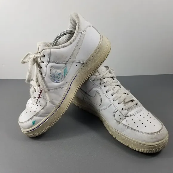 Nike Sz 8.5 Air Force 1 Low Top Mens Triple White Sneaker Shoes 315122-111.