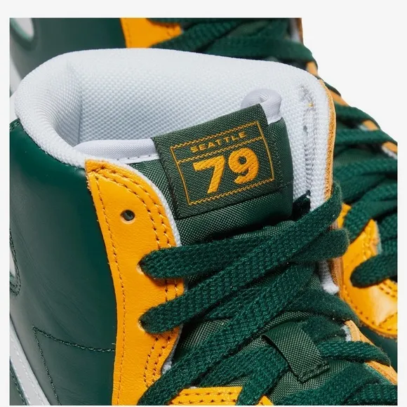 Nike Terminator High top  green and yellow size men’s 11.5 weekend price only