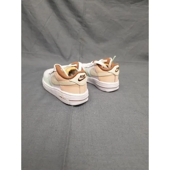 Nike Toddler's Force 1 LV8 Low Top Lace Up White Pink Green Size 5 NEW IN BOX!