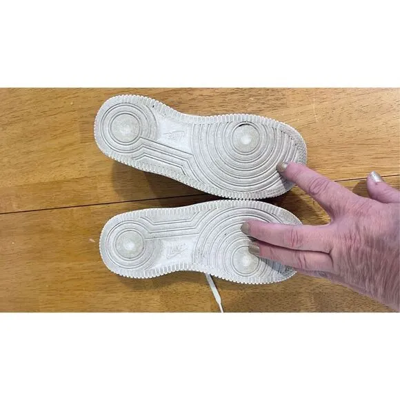 Nike Unisex Kids Lace Up Low Top Air Force 1 PS Sneaker Shoes White Size 12