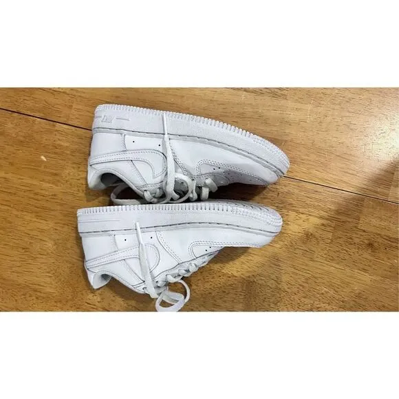 Nike Unisex Kids Lace Up Low Top Air Force 1 PS Sneaker Shoes White Size 12