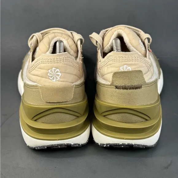 Nike Waffle One Premium 'Rattan' Low-top athletic sneaker shoes men’s size 10.5