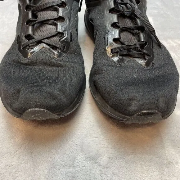 Nike Winflo 10 Running Shoes Sneakers Mens 10.5 Black Lightweight Athletic