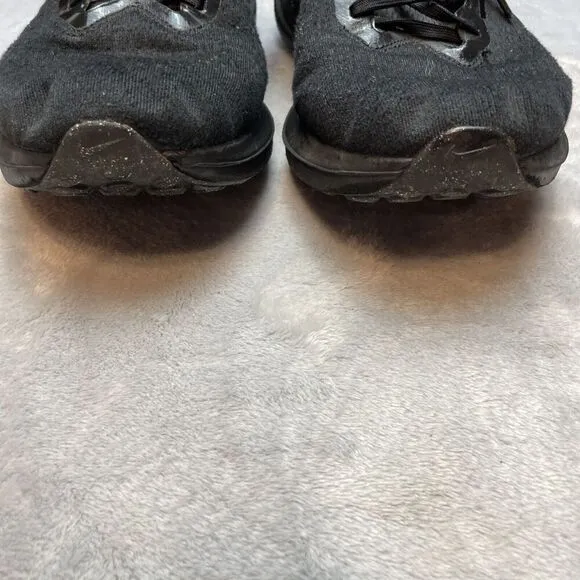 Nike Winflo 10 Running Shoes Sneakers Mens 10.5 Black Lightweight Athletic