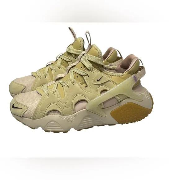 Nike Women's Air Huarache Craft Shoes 'Sand Drift' size 8.5