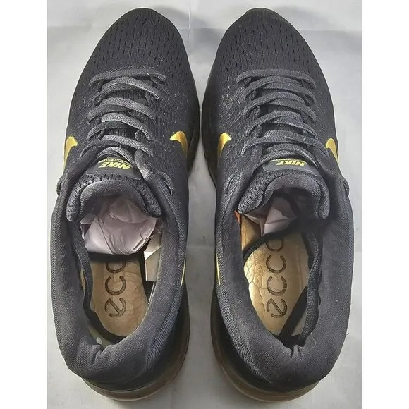 Nike Women's Air Max 2017 Black/Gold Running Sneakers Size 10