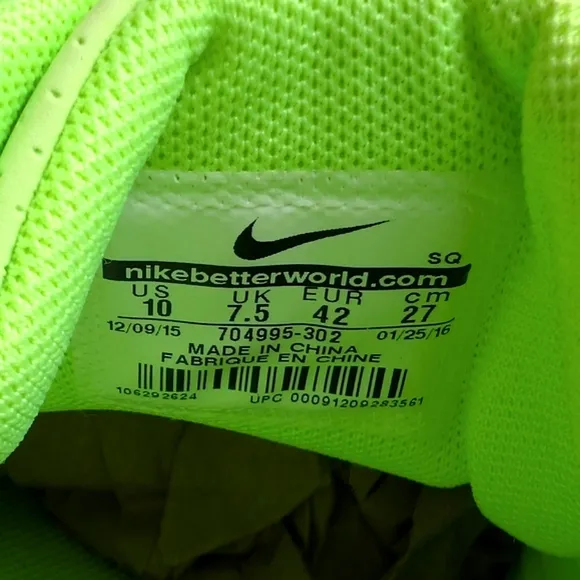 Nike Womens Air Max Neon Green and White Running Shoes 10