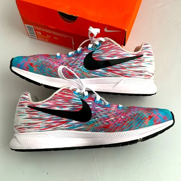 Nike Women's Air Zoom Pegasus 34 LE Multicolor rainbow running sneakers