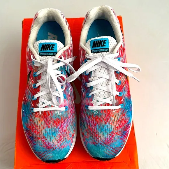 Nike Women's Air Zoom Pegasus 34 LE Multicolor rainbow running sneakers