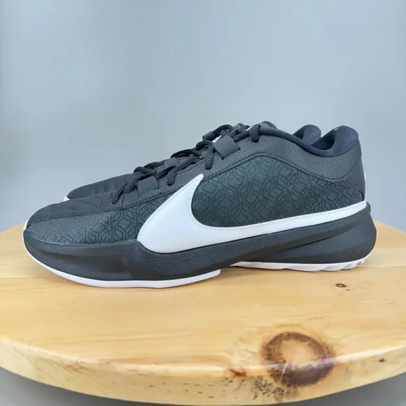 Nike Zoom Freak 5 TB Promo Men's Size 14 Shoes Black Low Top Basketball Sneakers