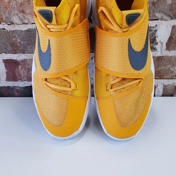 Nike Zoom Hyperrev 2016 University Gold/Gray/White Shoes 835439-702 Men's SZ 16