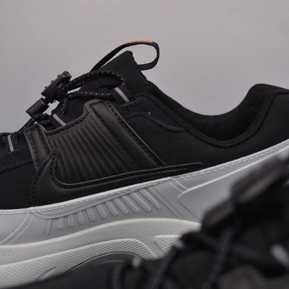 Nike Zoom Vomero Roam Men's Winterized Shoes Gray