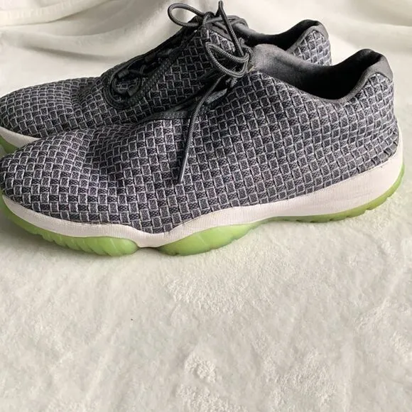 NIKE Air Jordan Future Low GREEN GLOW WOLF GREY WHITE.