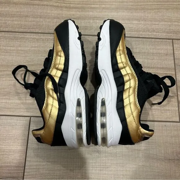 Nike Air Max 95 Youth 1Y Sneaker Shoes Black Metallic Gold 905461-032