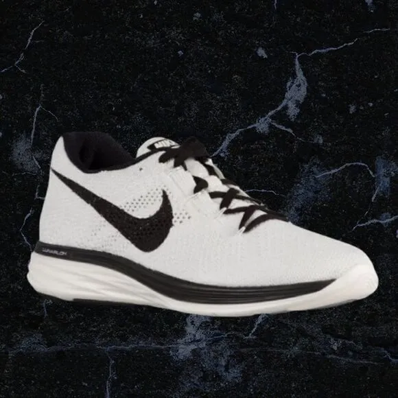 Nike Flyknit Lunar 3 Women’s Running Shoes 9.5