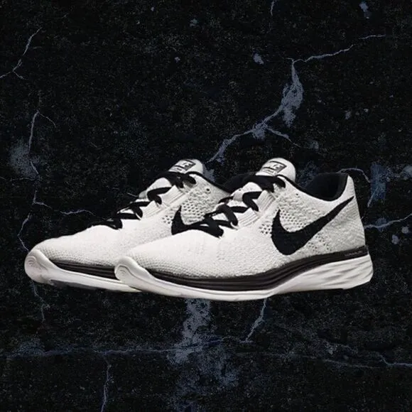 Nike Flyknit Lunar 3 Women’s Running Shoes 9.5